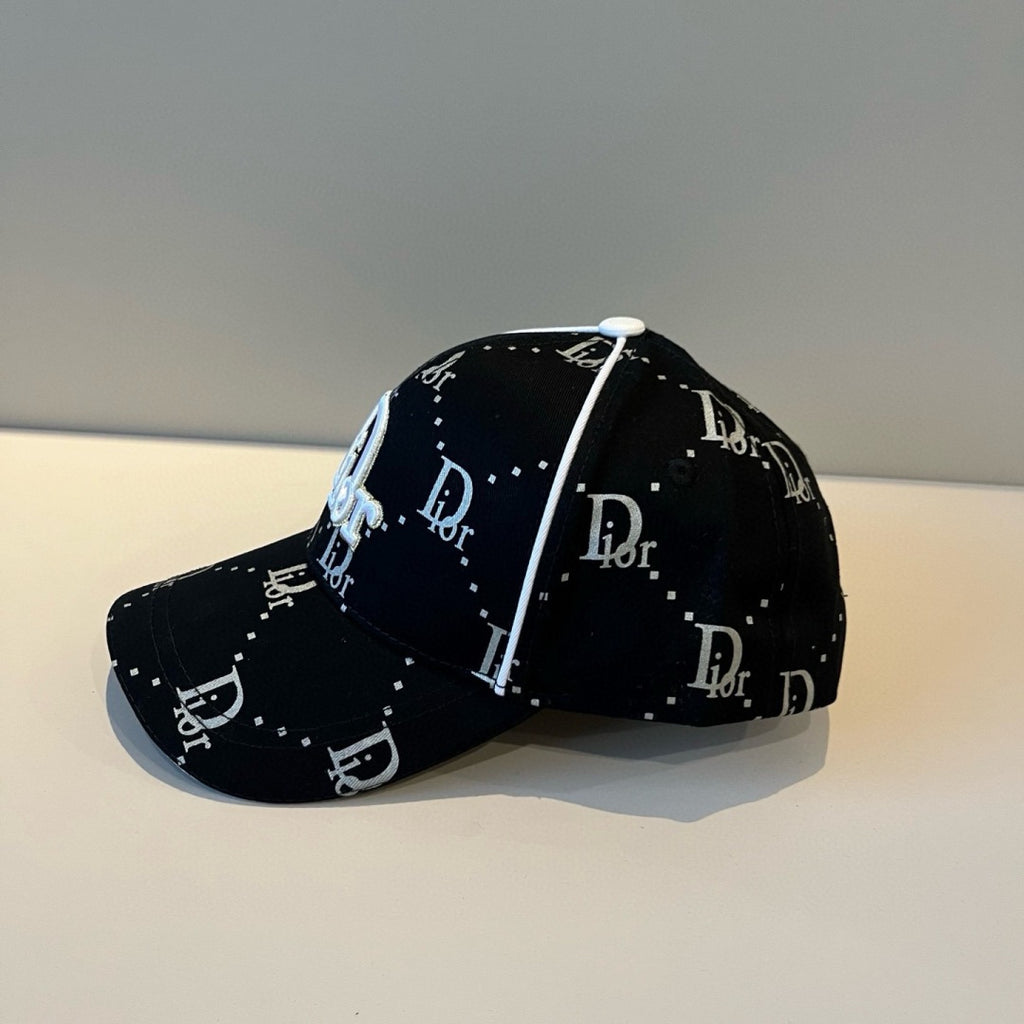 M1R76D12 Fashion hats
