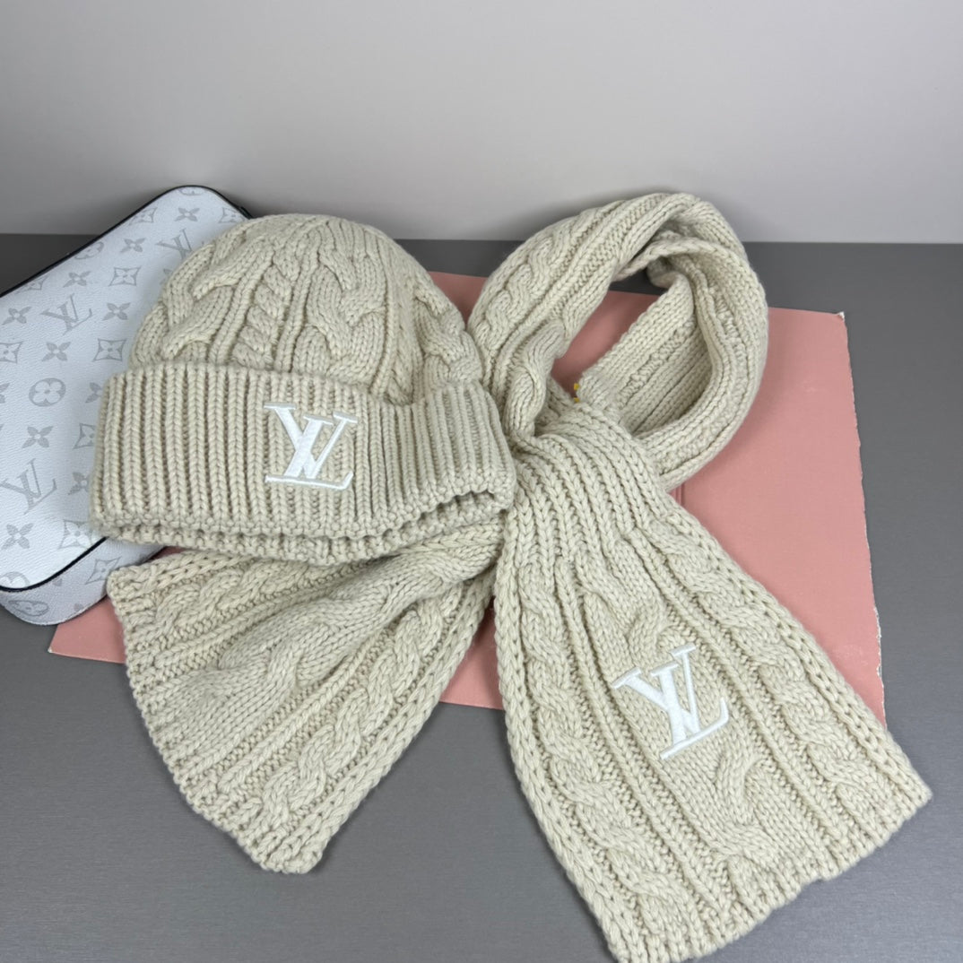 M1R96E10 Fashion Hat and scarf set