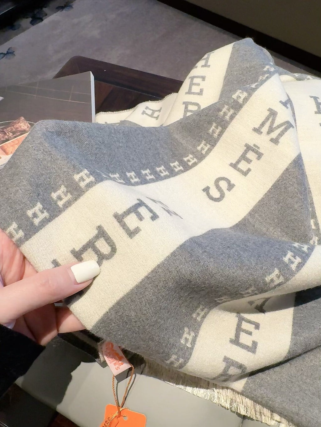 W1R106H52 Fashion Winter Scarves