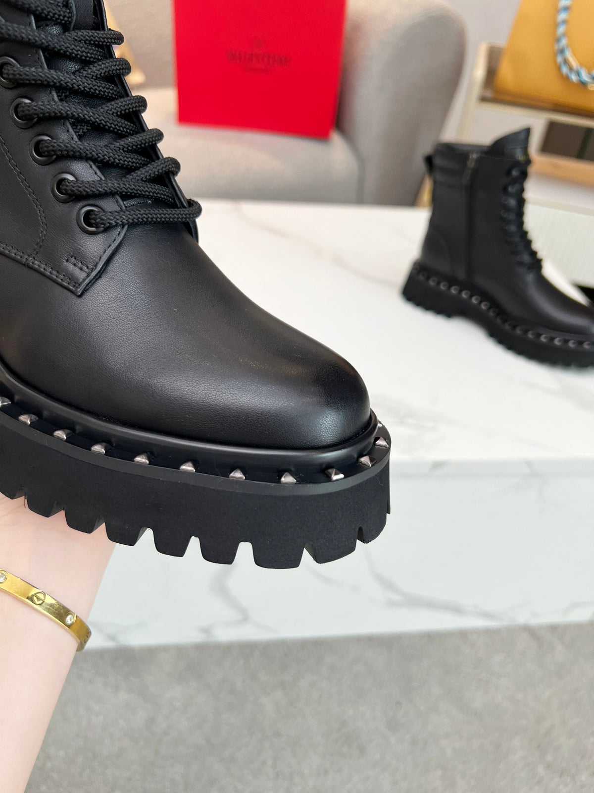Z2R96VL7 Popular high-quality leather shoes