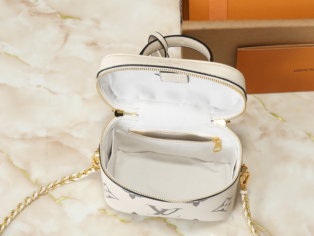 B1P76E2 Fashion leather bag