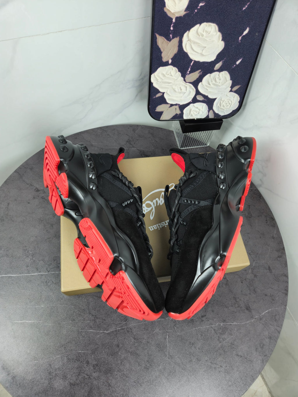 Z2P96A13 Fashion high-quality shoes