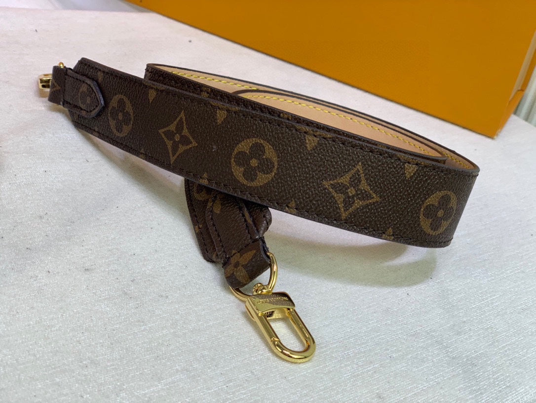 B1X66E12 Fashion high-quality leather bag