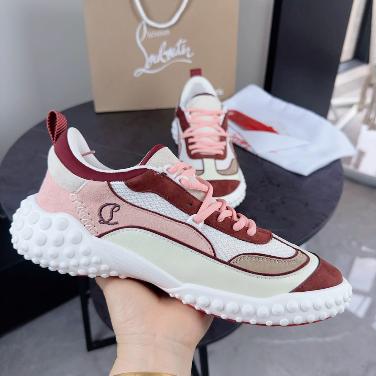 Z2P96A11 Popular high-quality shoes