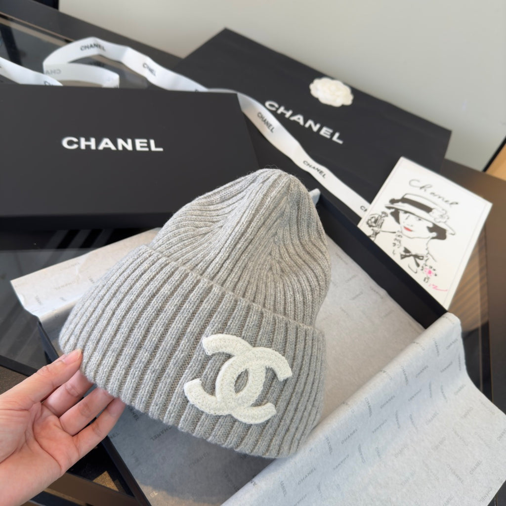 M1R96C12 Fashion hats