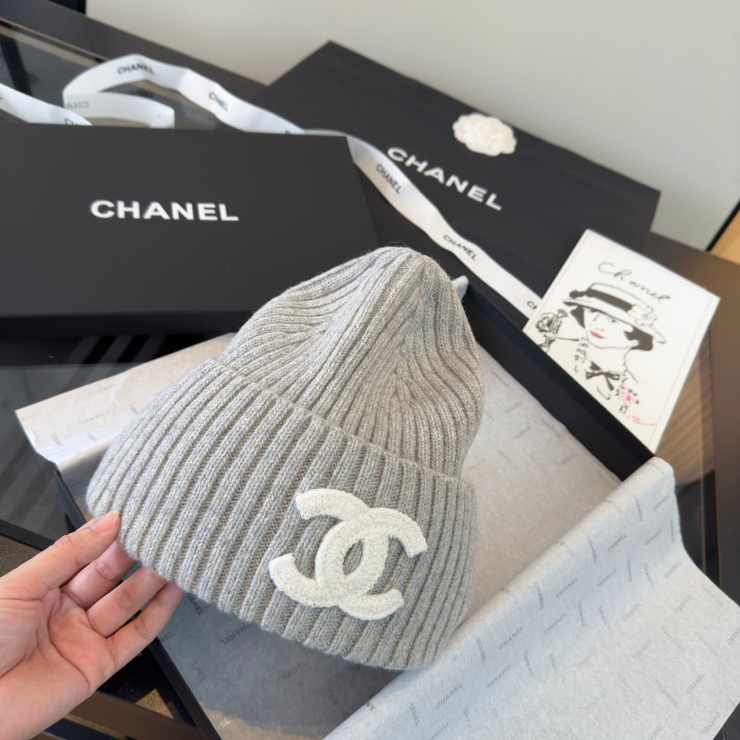 M1R96C12 Fashion hats