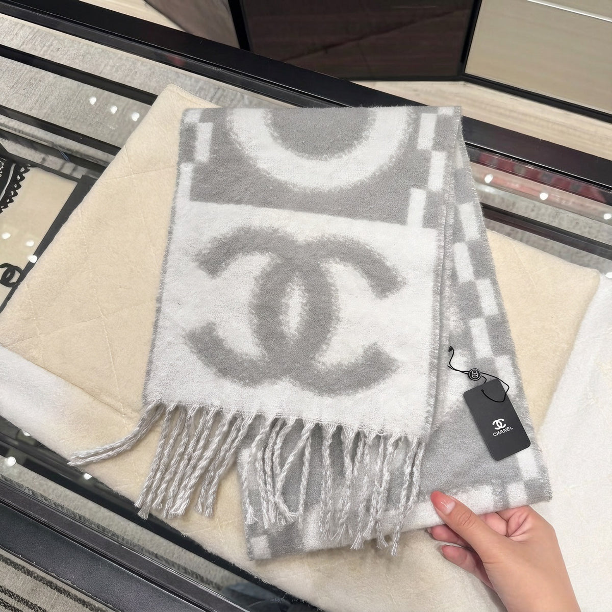 W1R96C121 Fashion Winter Scarves