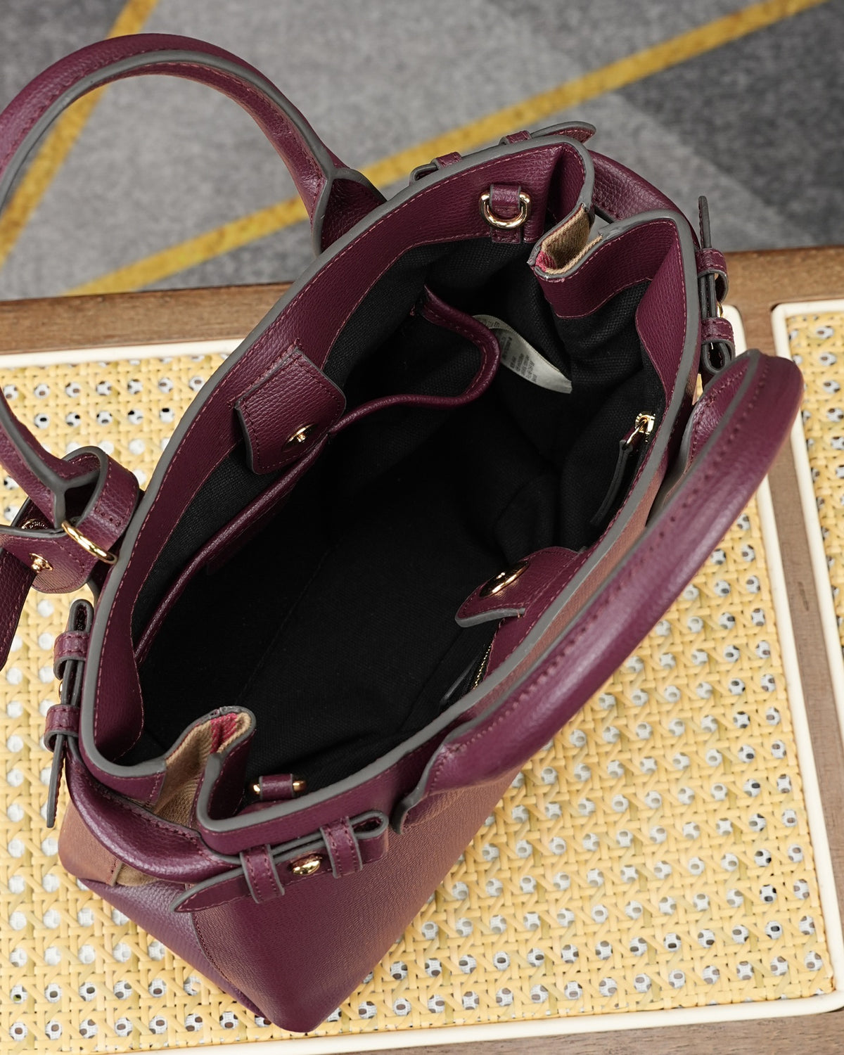 B1R76R20 Fashion leather bag