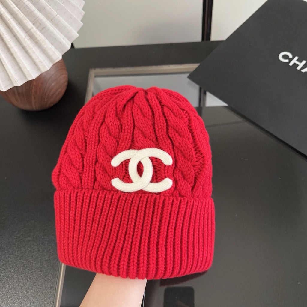 M1R86C23 Fashion hats