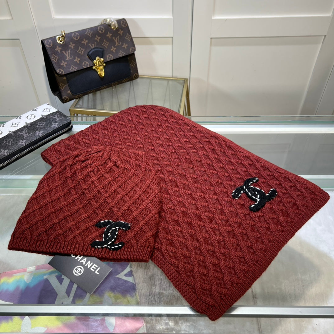 M1R96C11 Fashion Hat and scarf set