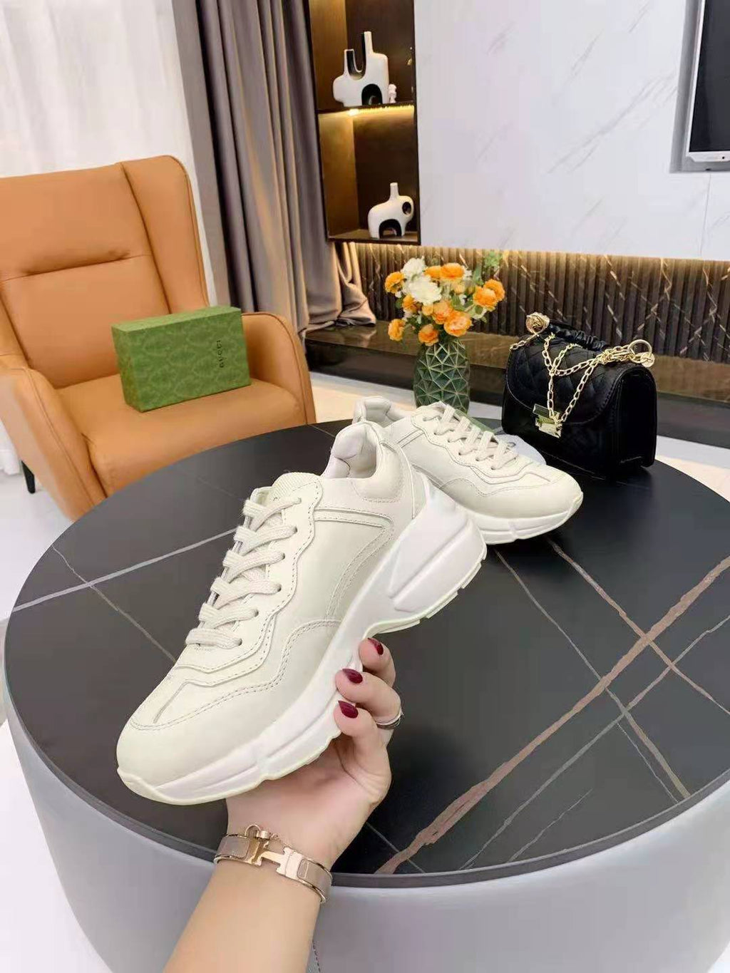 Z2P96B29 Popular high-quality leather shoes