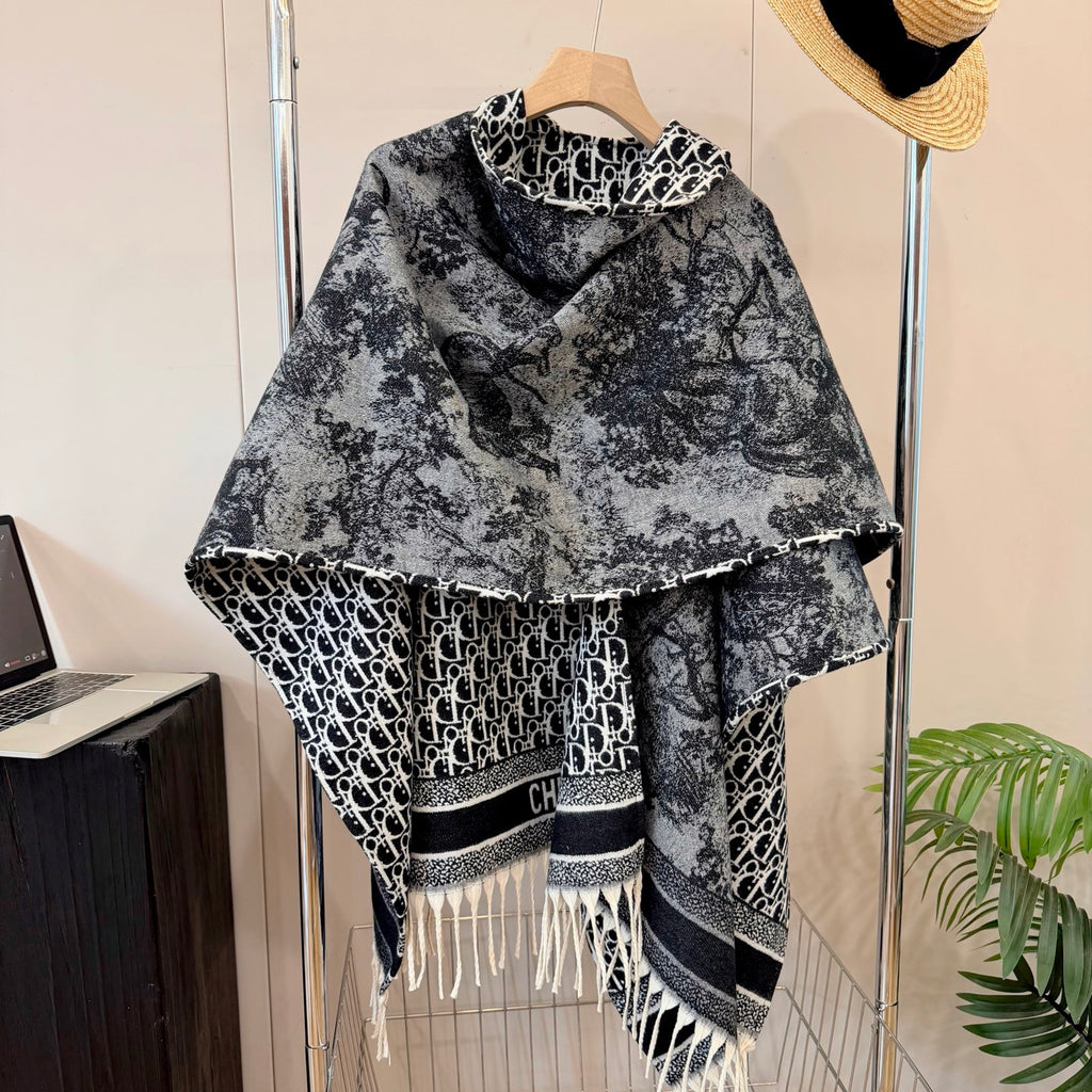W1R86D65 Fashion cape