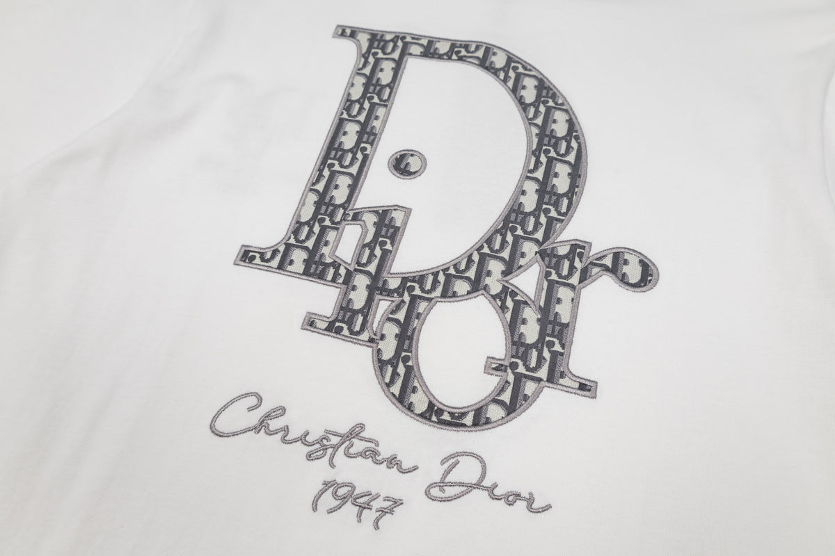 U1R76D29 Popular T-shirts