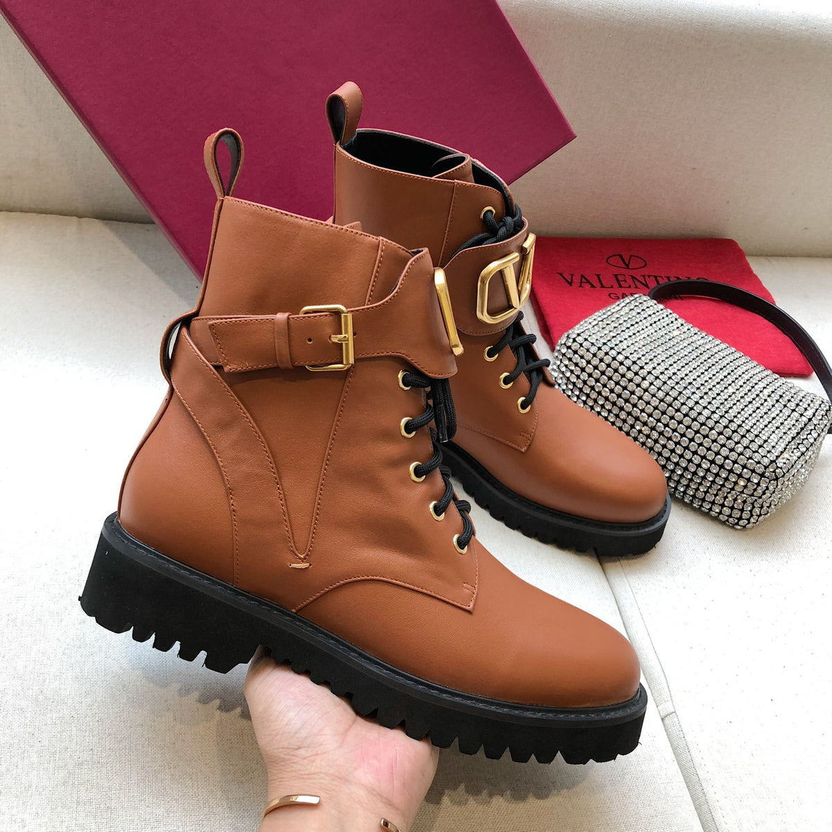 Z2P96VL23 Popular high-quality shoes