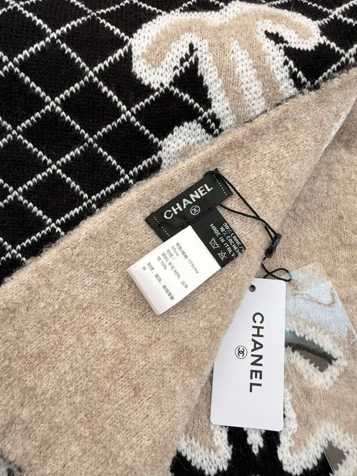W1R96C21 Popular Winter Scarves