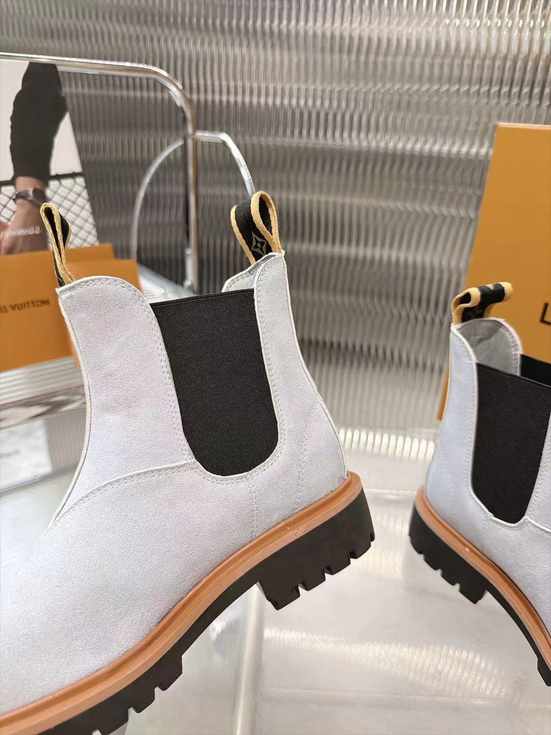 Z2P96E1 Popular high-quality leather shoes