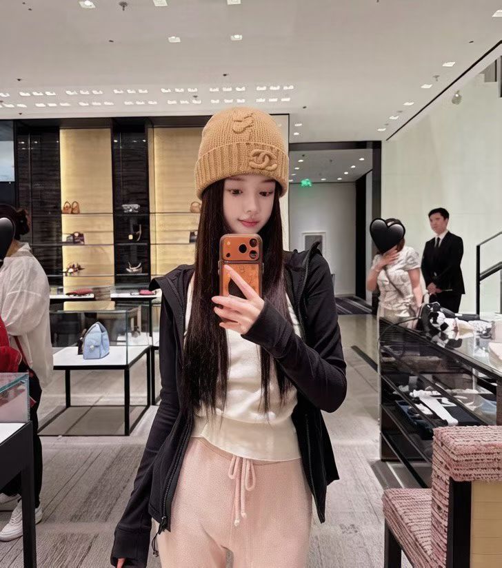 M1R86C22 Fashion hats