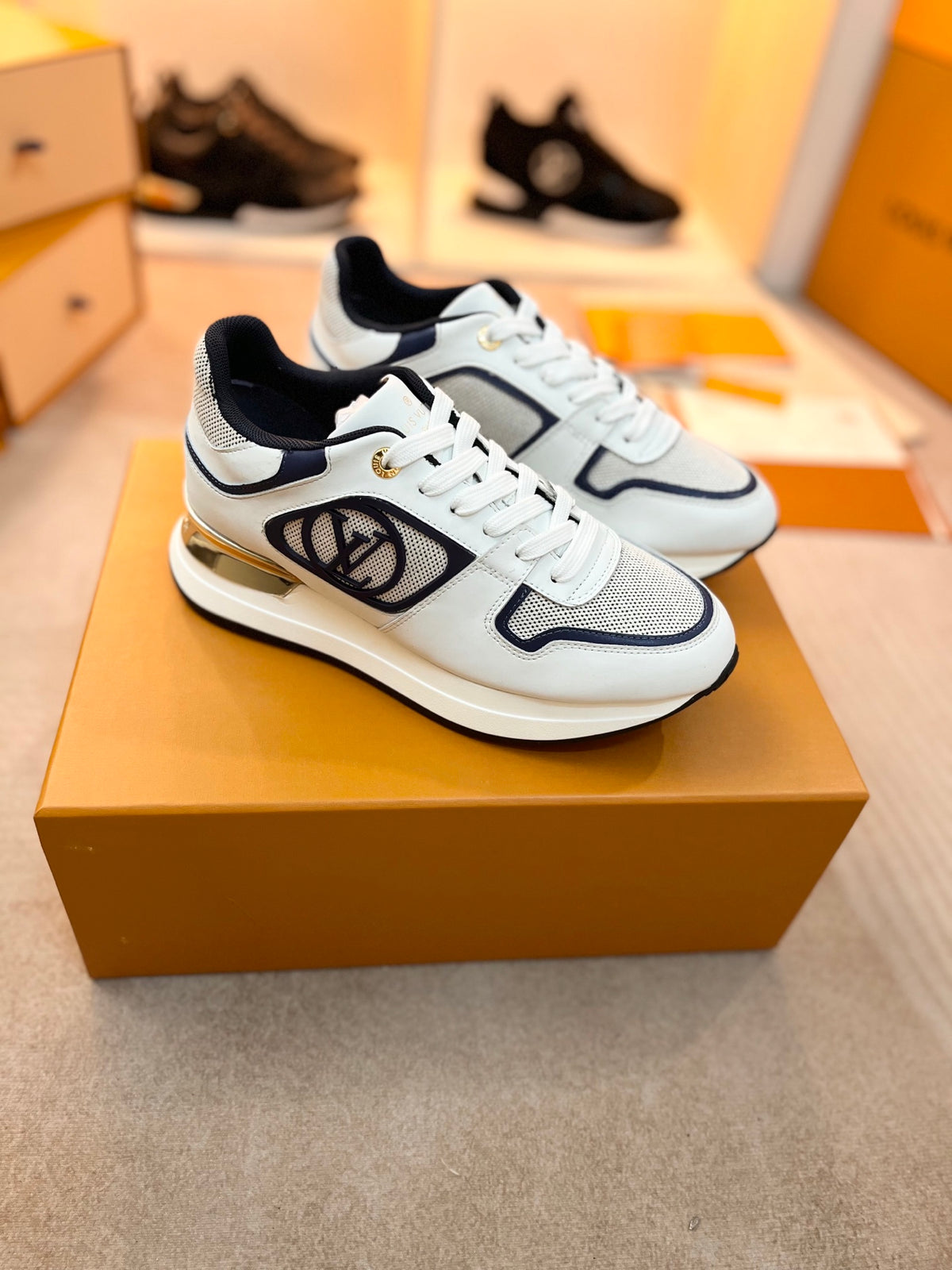 236PE58Z Popular high-quality leather Shoes