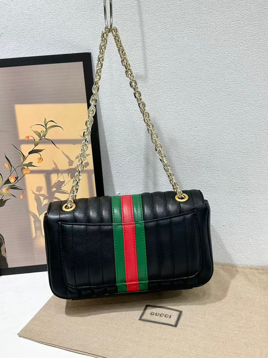 B1N96U34 Popular leather bag