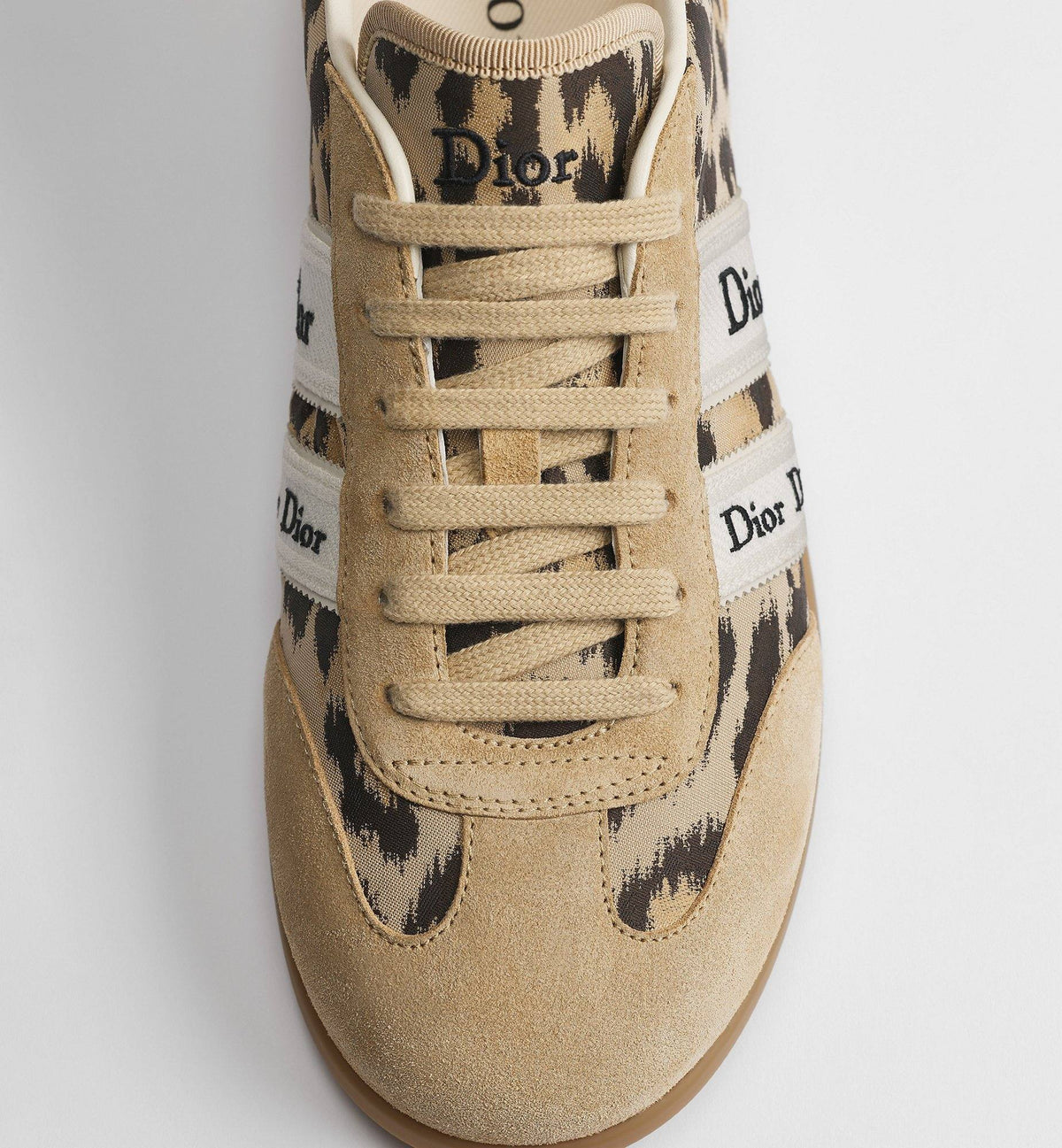 Z2P96D19 Popular high-quality shoes