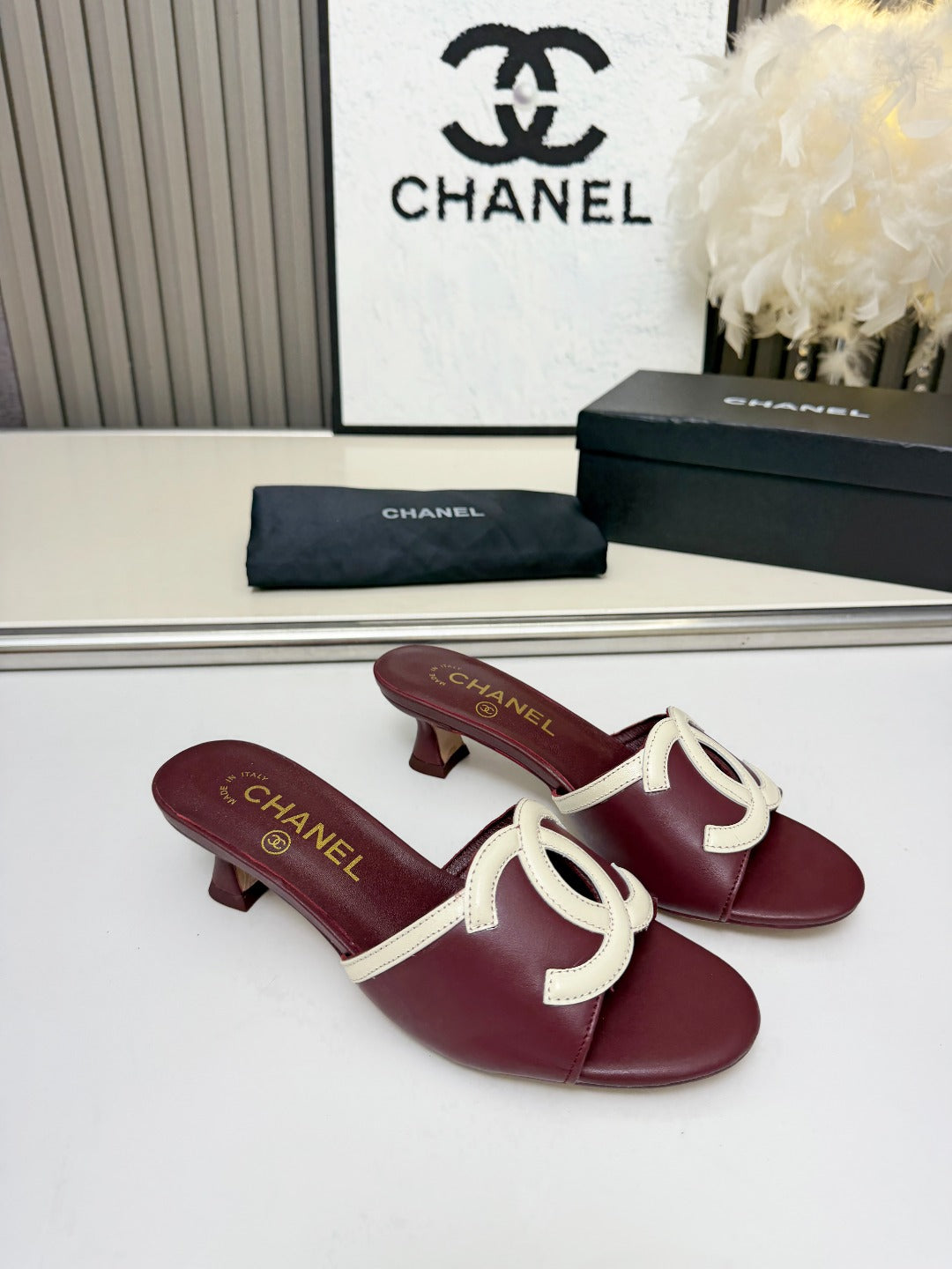 ZPX76C4  Popular high-quality leather slippers