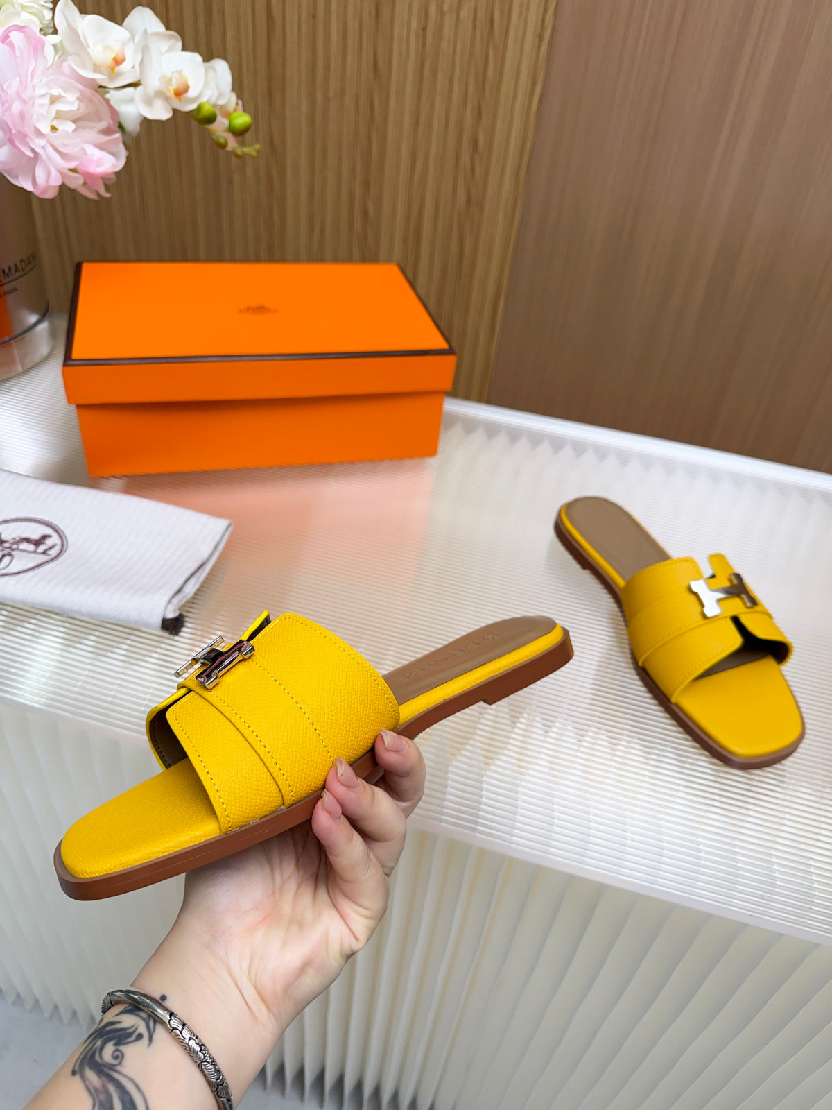 Z2X66H5 Popular high-quality leather Shoes