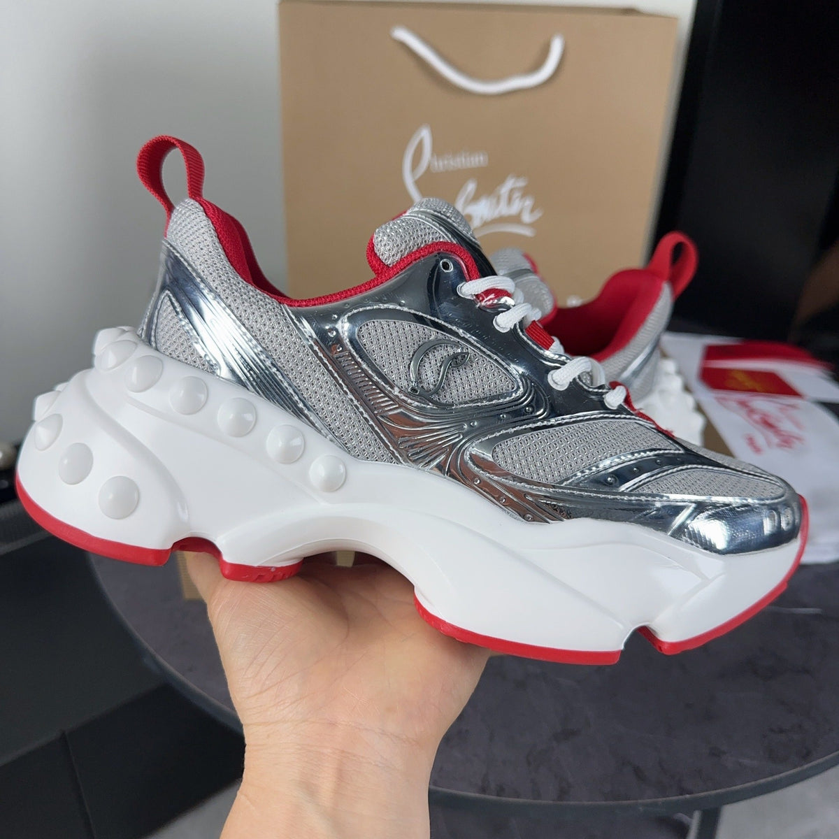 Z2P96A12 Popular high-quality shoes