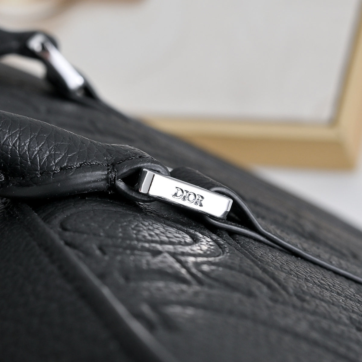 B1N76D15 Fashion leather bag