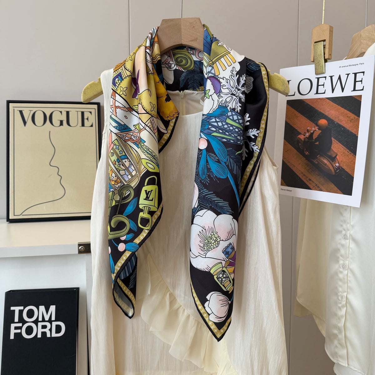 136NE6W Popular Silk Scarve
