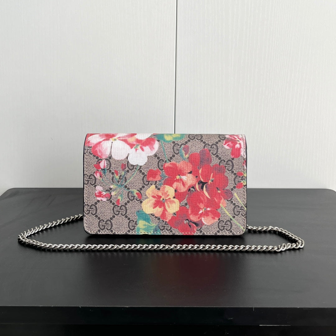 B1X66B13 Fashion high-quality leather bag