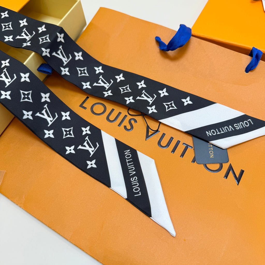 W1N86E1 Fashion Silk Scarve