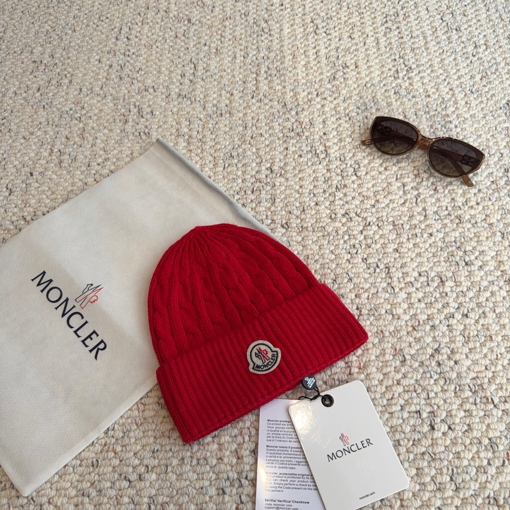 M1R96A14 Fashion hats