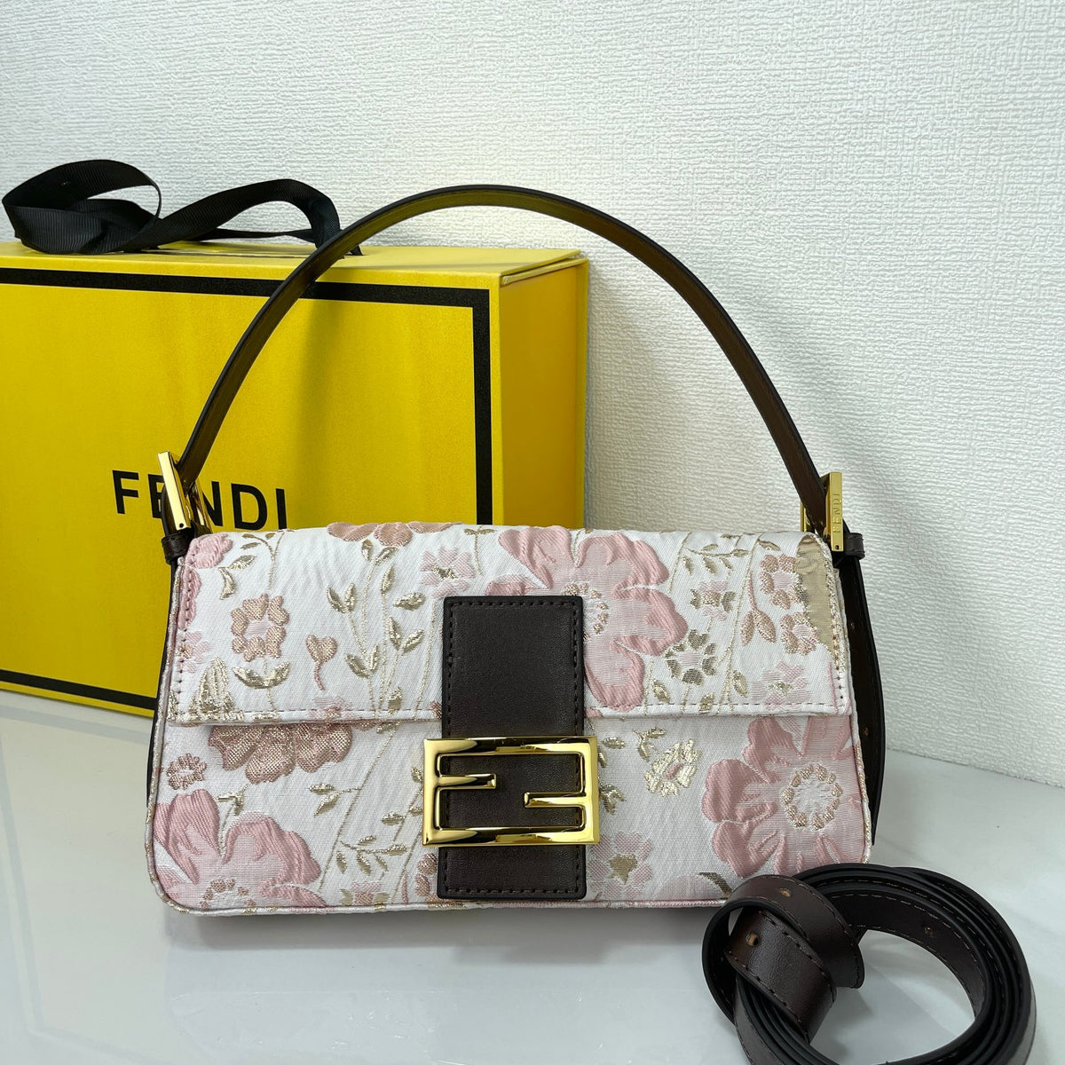 B1N96F31 Fashion bag