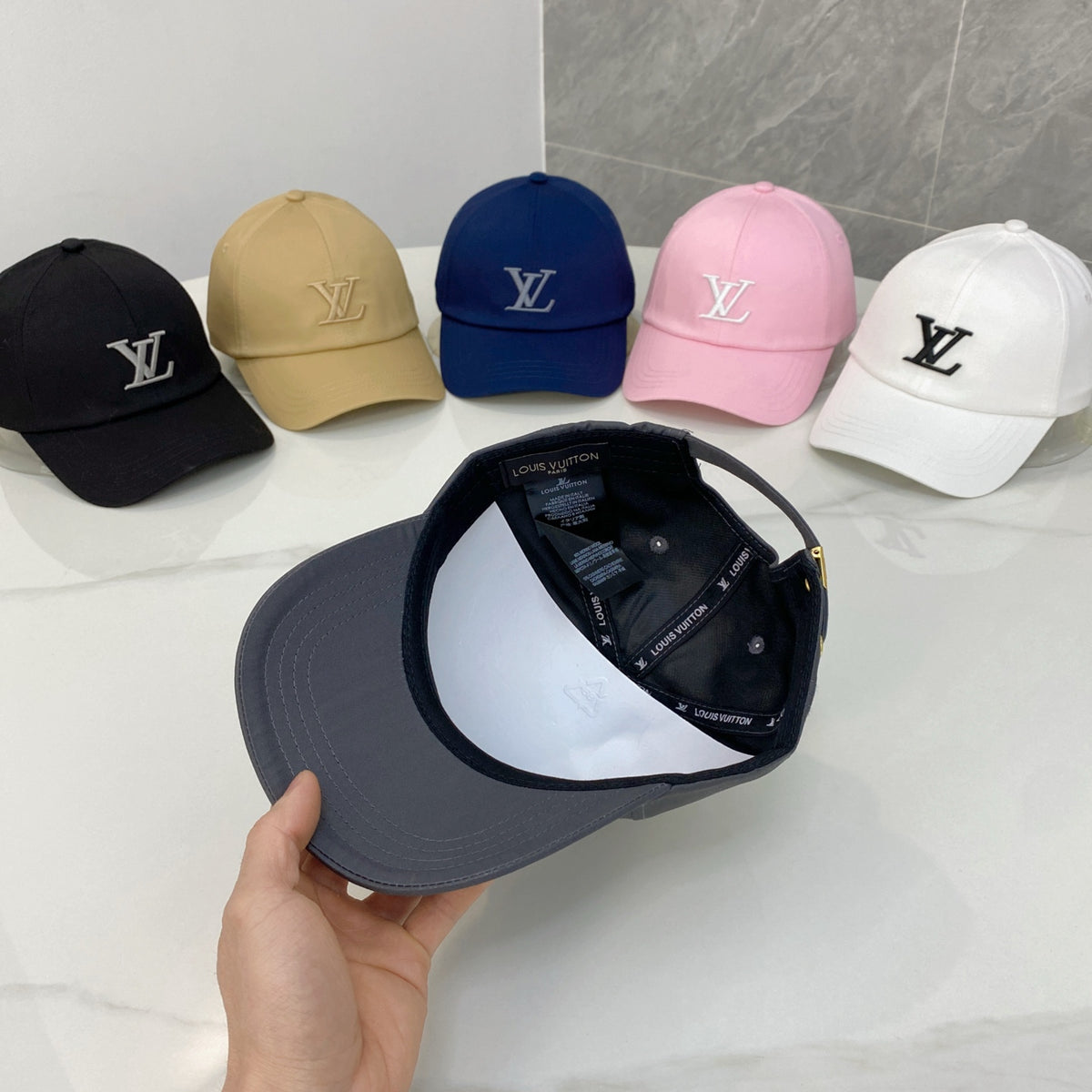 M1R86E129 Popular hats