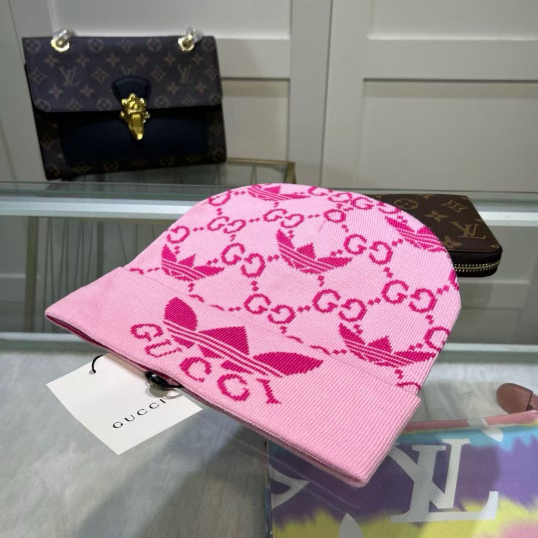 M1R86B84 Fashion hats