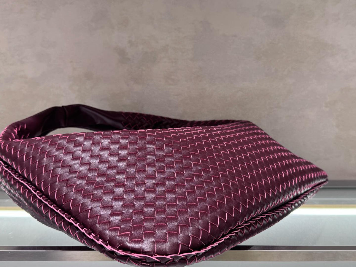 1WA116B Popular leather bag