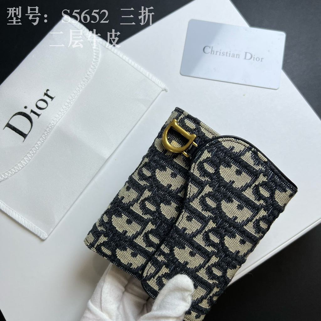 B1X76D5 Popular wallets