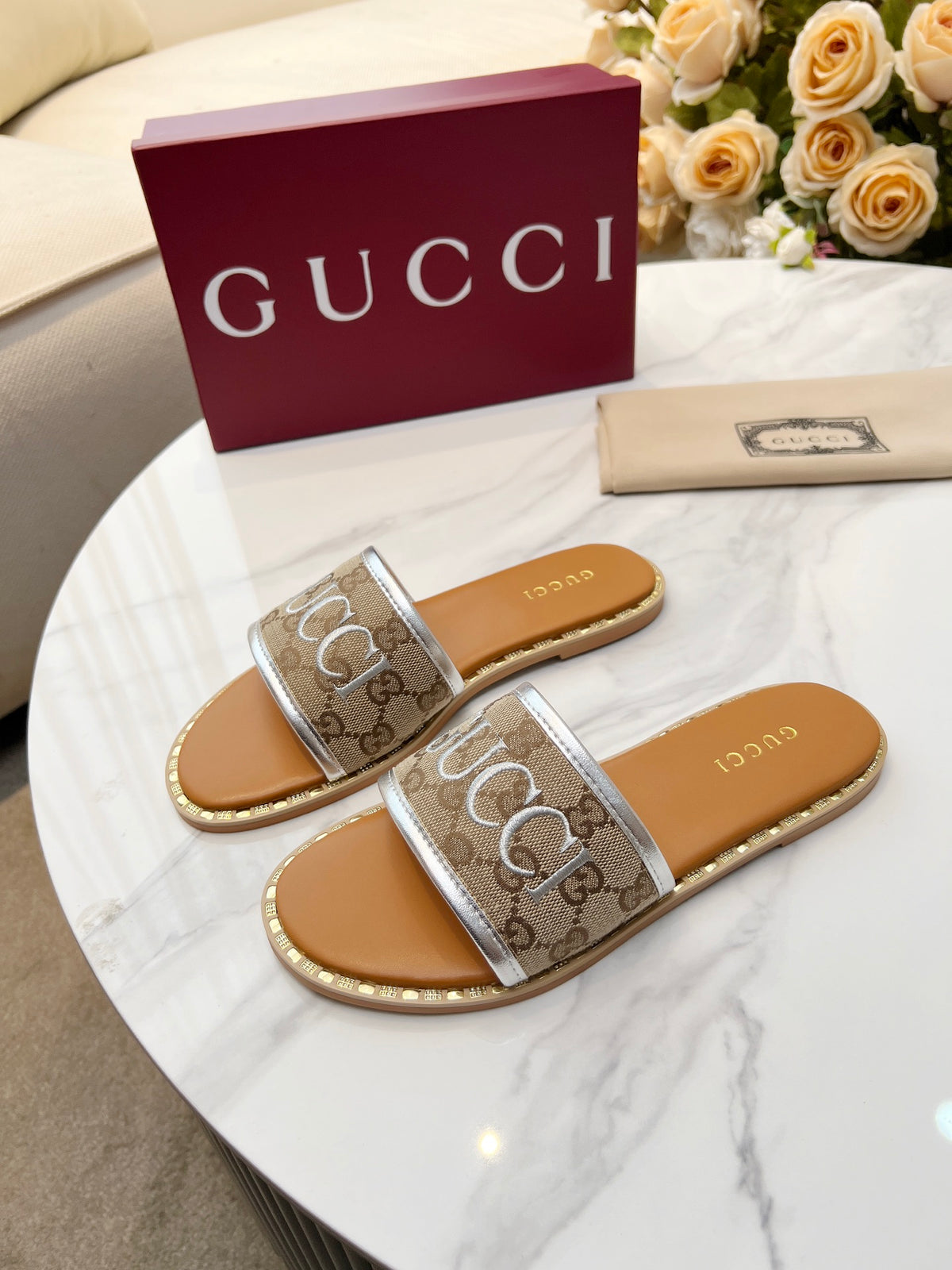 255QB29Z Popular Slippers