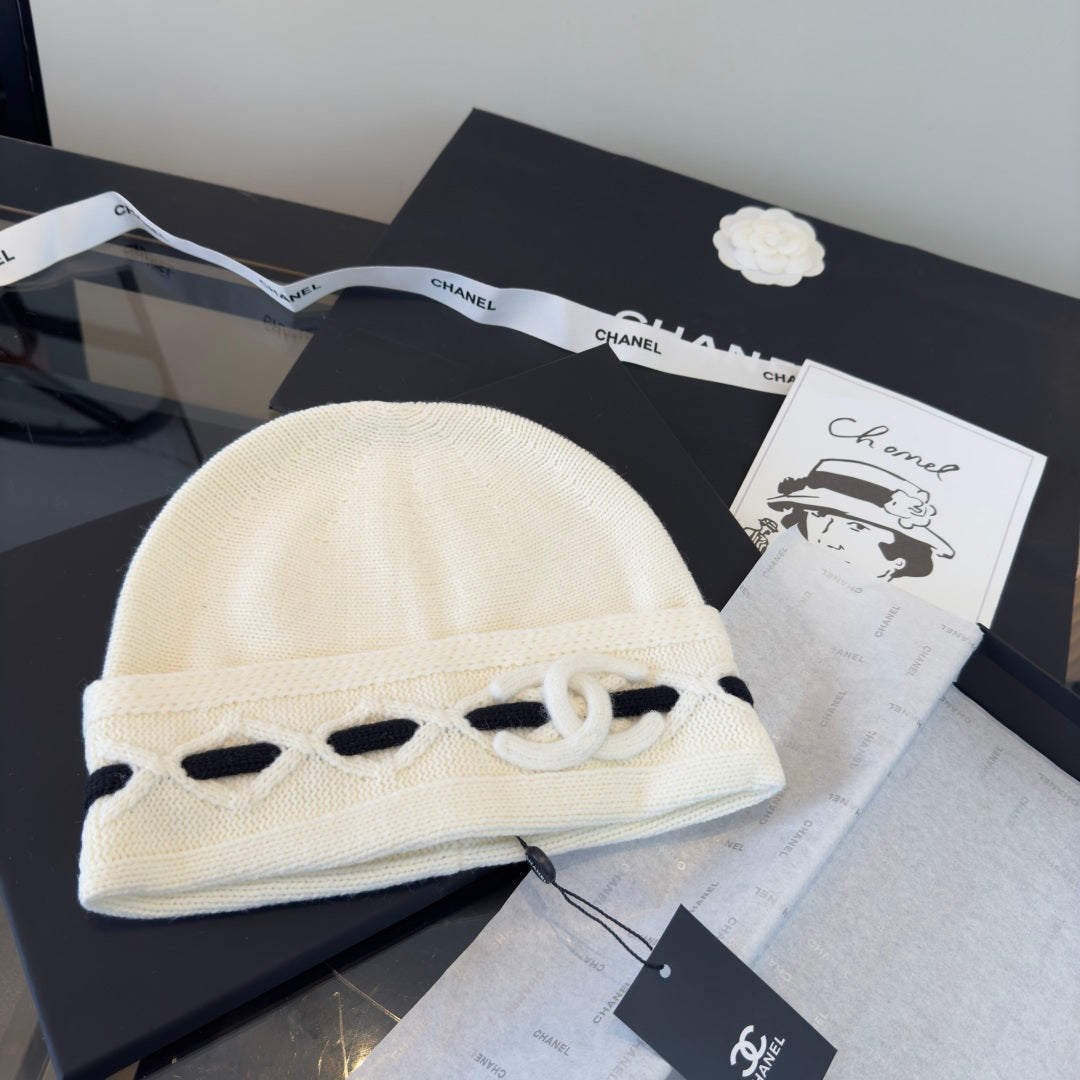 M1R96C13 Fashion hats