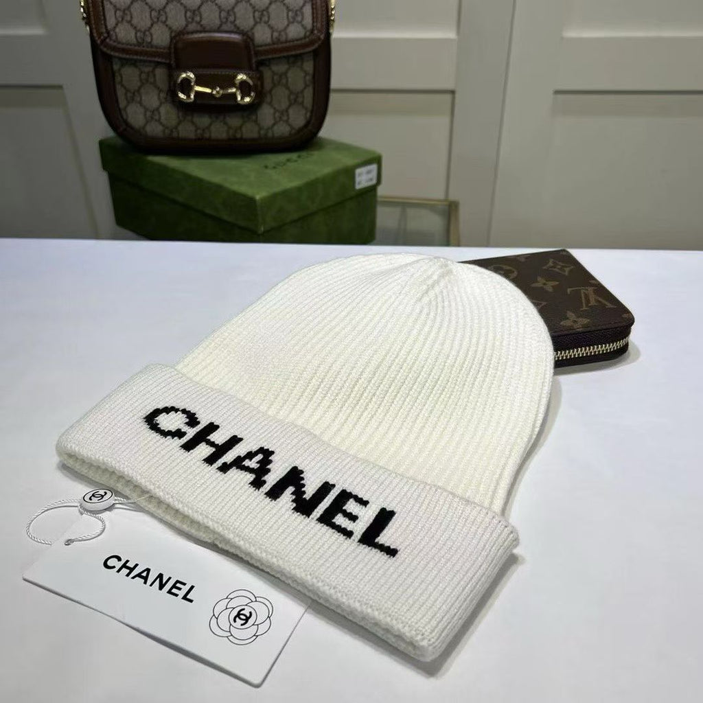 M1R86C36 Fashion hats