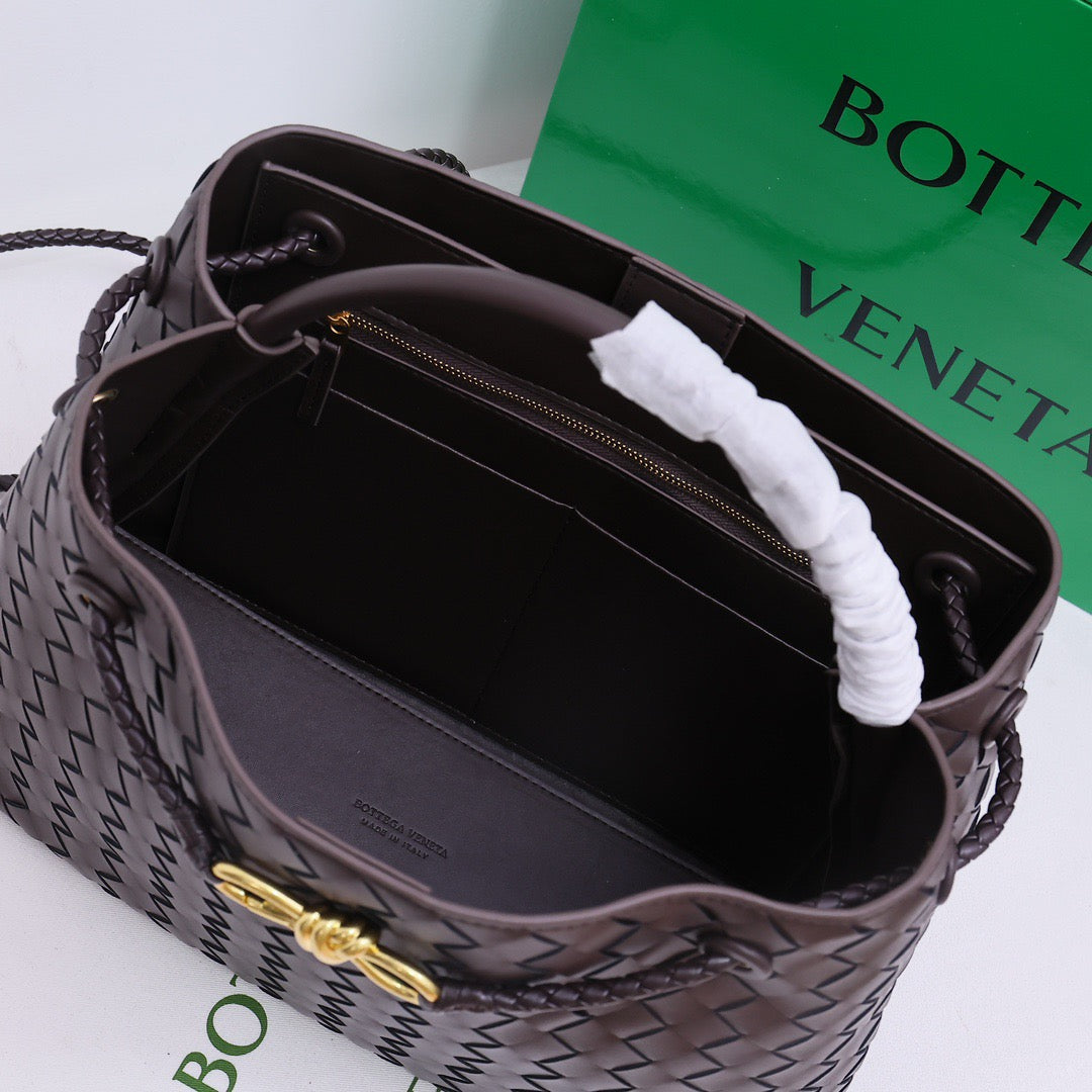 B1X66A35 Fashion high-quality leather bag