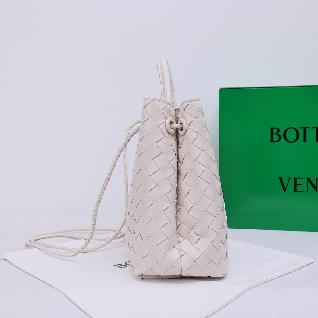 B1X66A35 Fashion high-quality leather bag