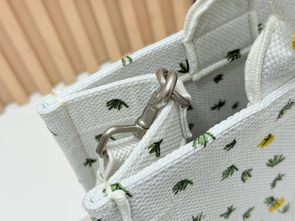B1R76D08 Fashion canvas bag