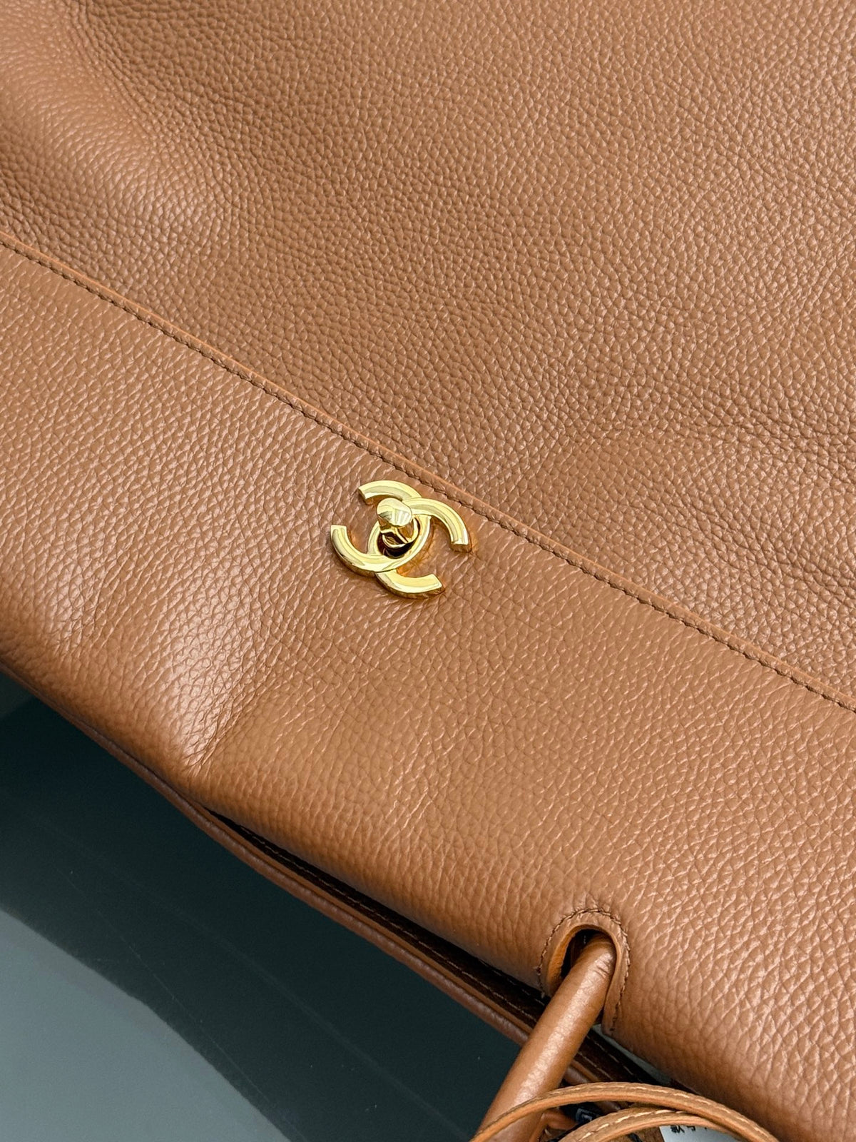 B1R96C11 Popular leather bag