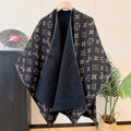 W1R86E76 Fashion cape