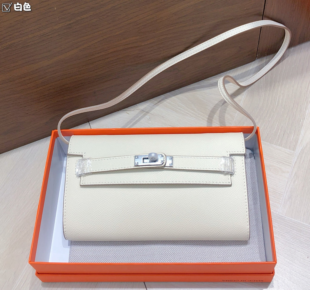 B1X66H10 Fashion high-quality leather bag