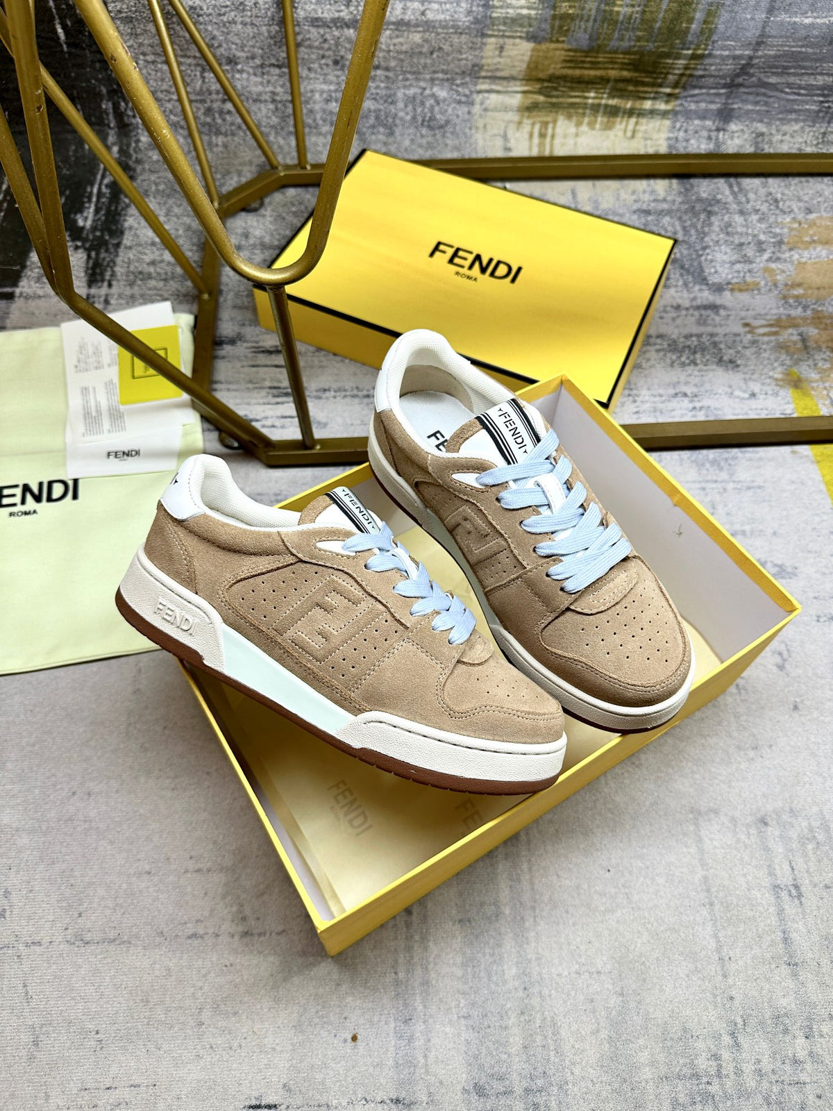 Z2P96F16 Popular high-quality shoes