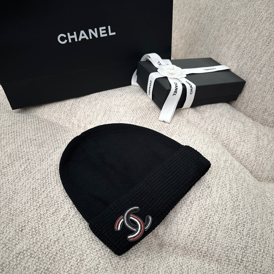 M1R86C11 Fashion hats