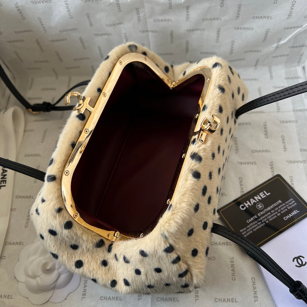 B1N96C16 Fashion bags