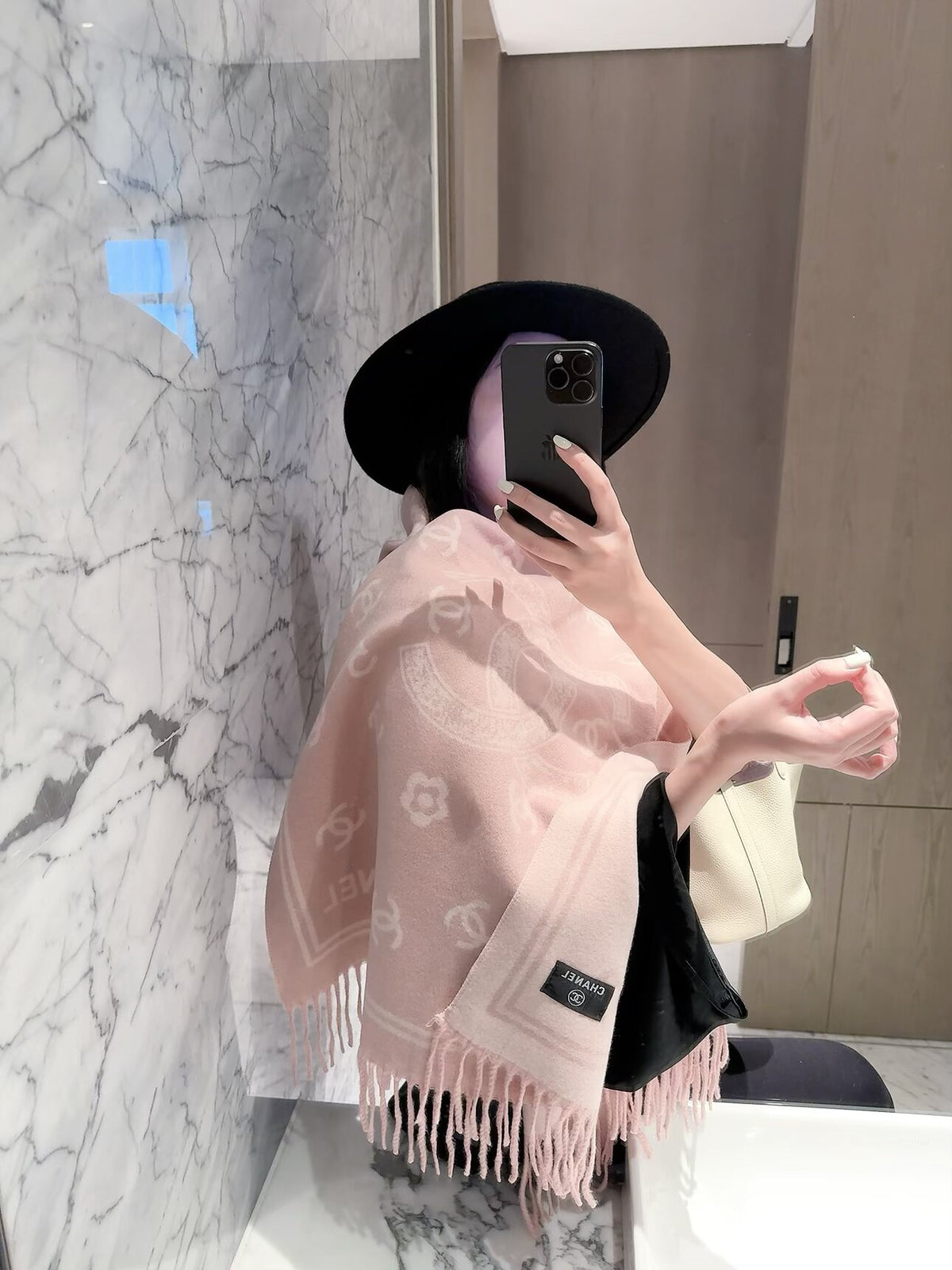 W1R96C125 Popular Winter Scarves